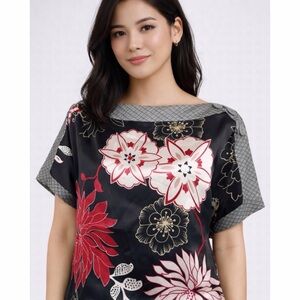 MOON COLLECTION • Floral Satin Boat-Neck Blouse, S
